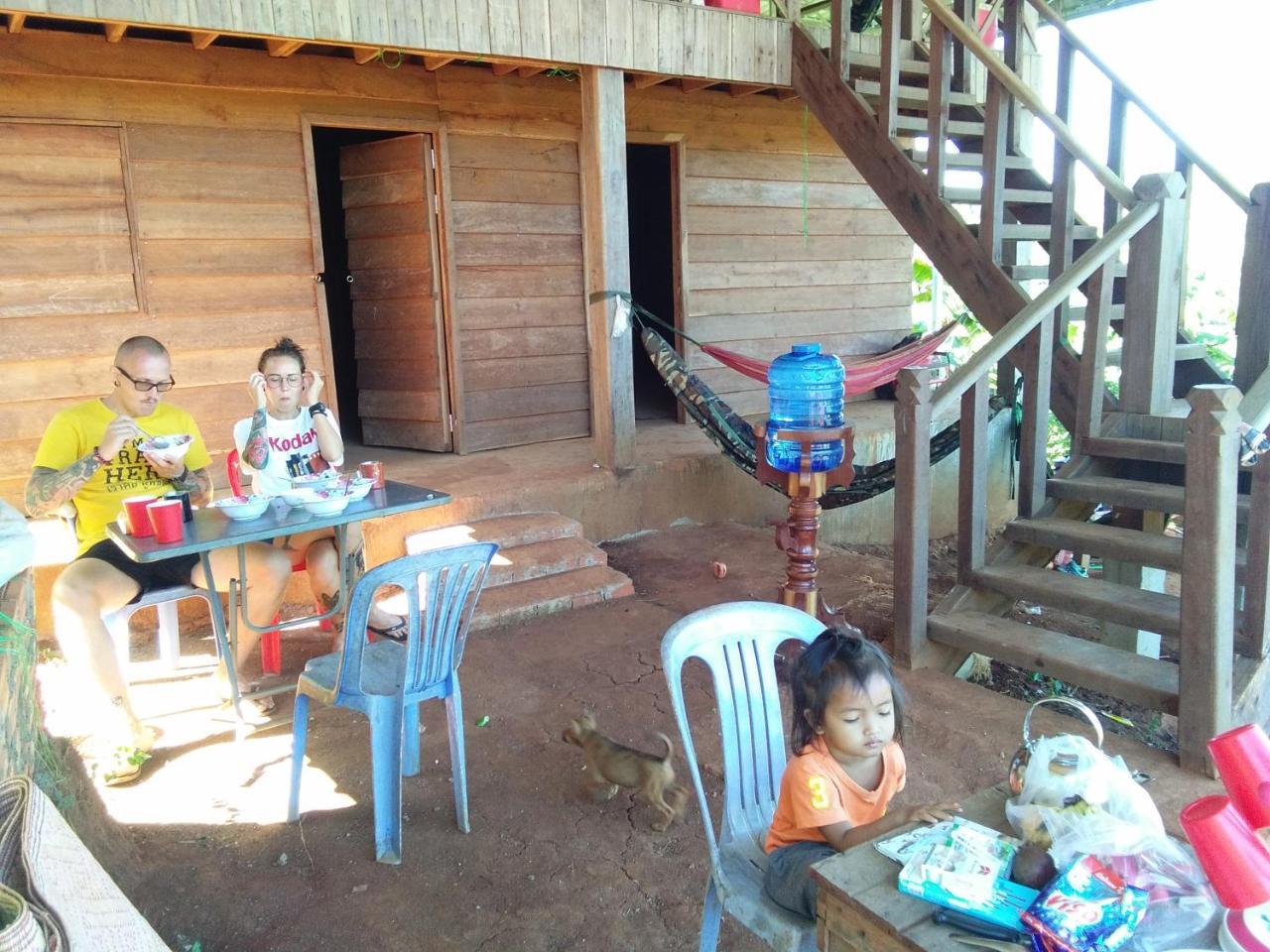 Mr Pov Home Stay Banlung 部屋 写真